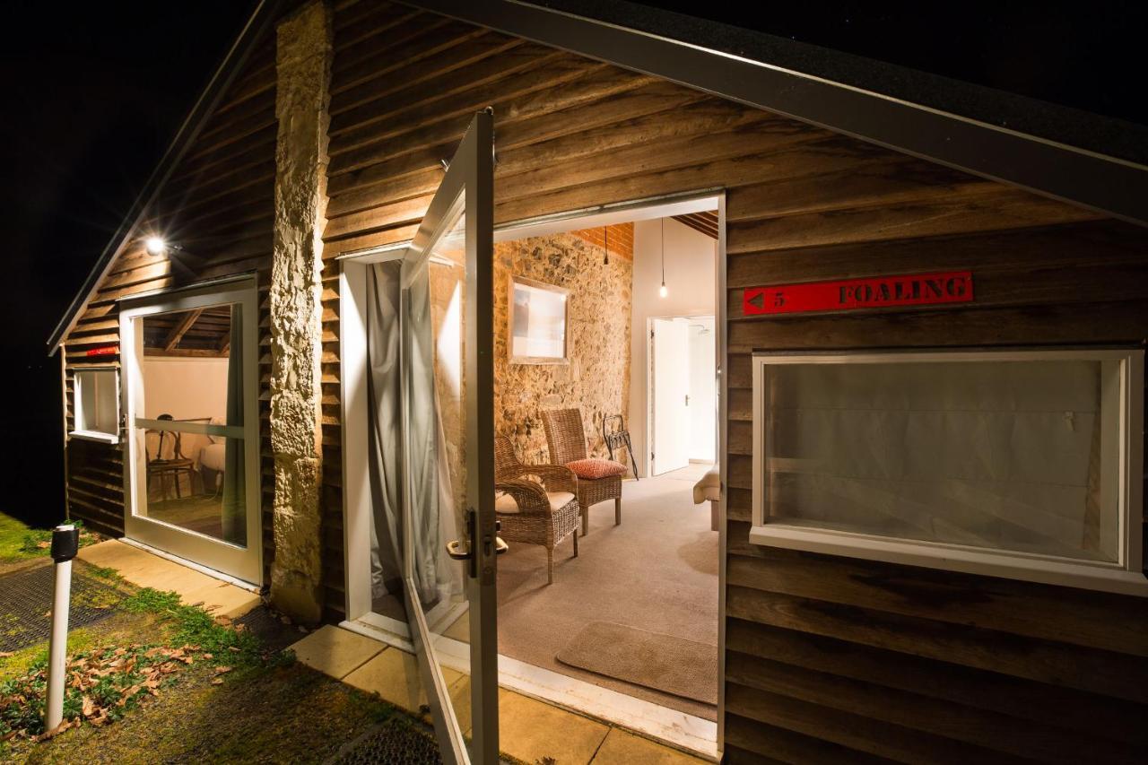 Ratho Farm Hotel Bothwell Exterior photo